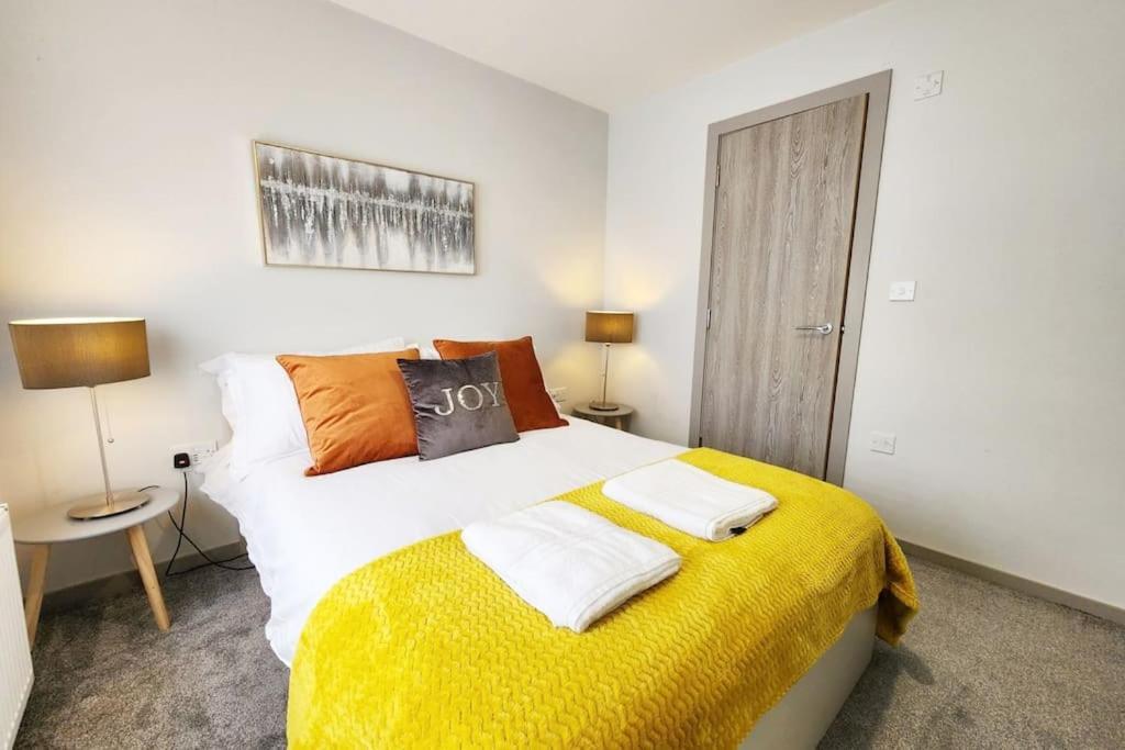 Horizon House, Modern 2-Bedroom Flat 2, Parking, Netflix, Oksford Zewnętrze zdjęcie