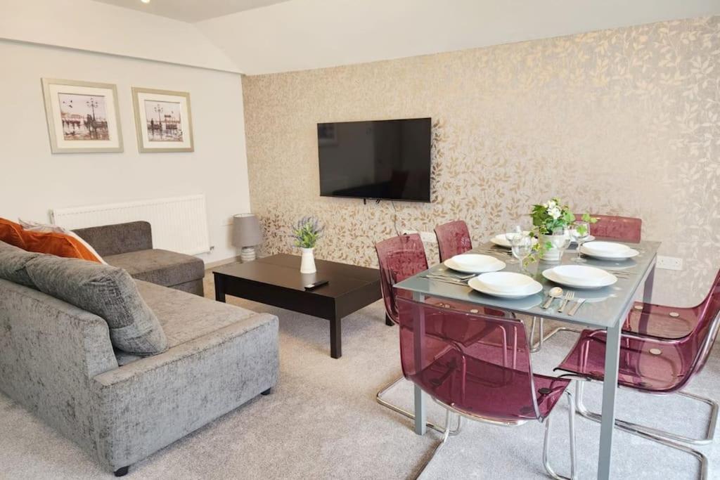 Horizon House, Modern 2-Bedroom Flat 2, Parking, Netflix, Oksford Zewnętrze zdjęcie